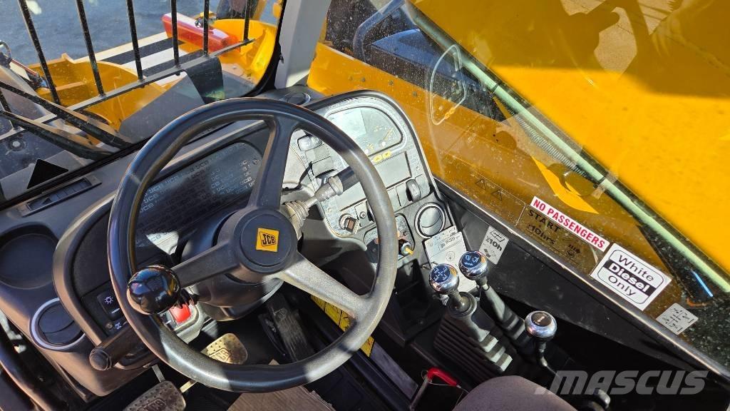 JCB 535-125 Teleskoplastare