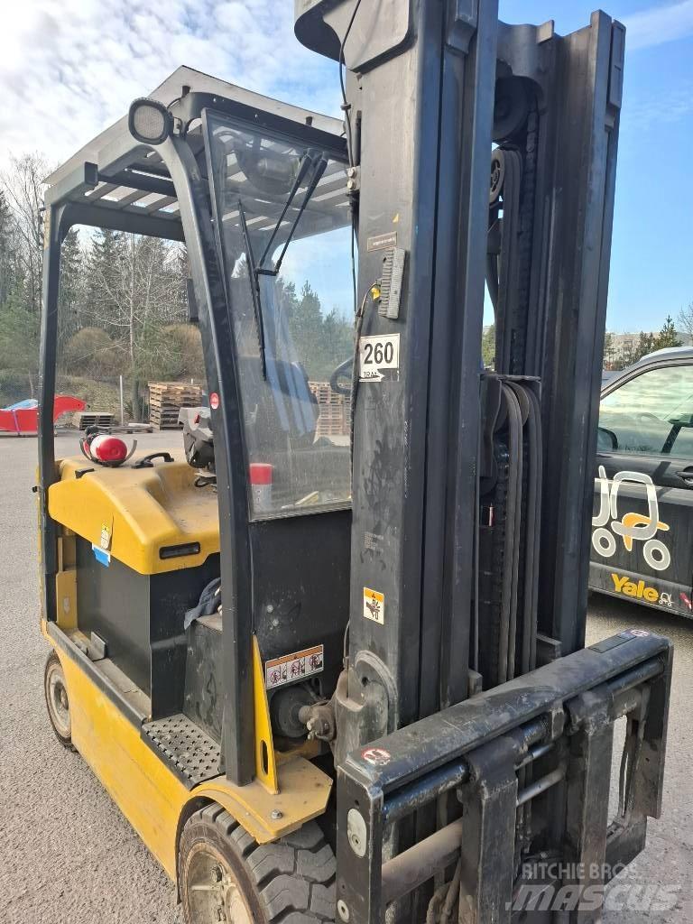 Yale ERC 40 VH Elmotviktstruckar