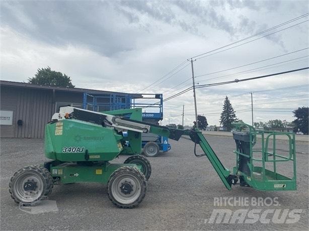 JLG 340 AJ Bomliftar