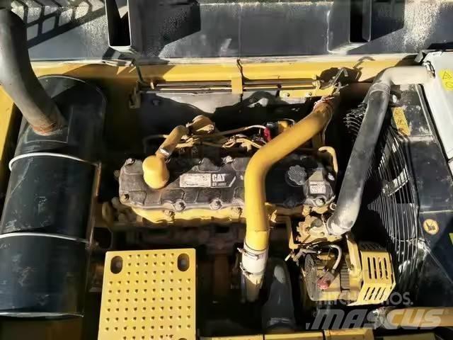 CAT 324 Bandgrävare