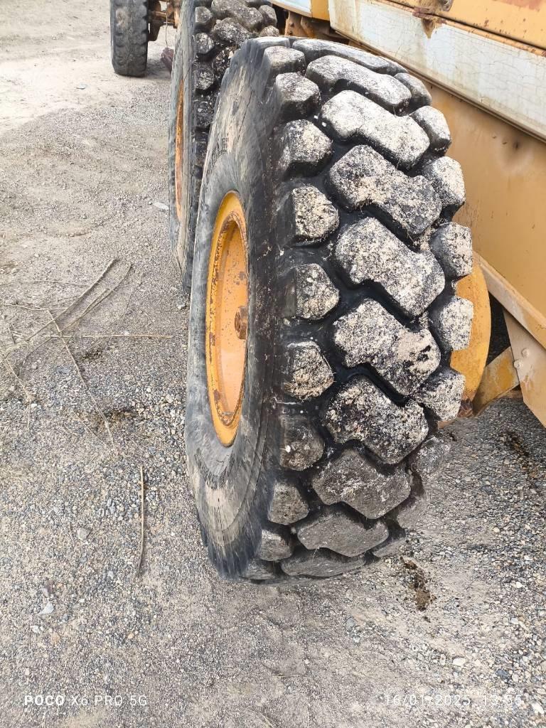 Dresser 830 Väghyvlar