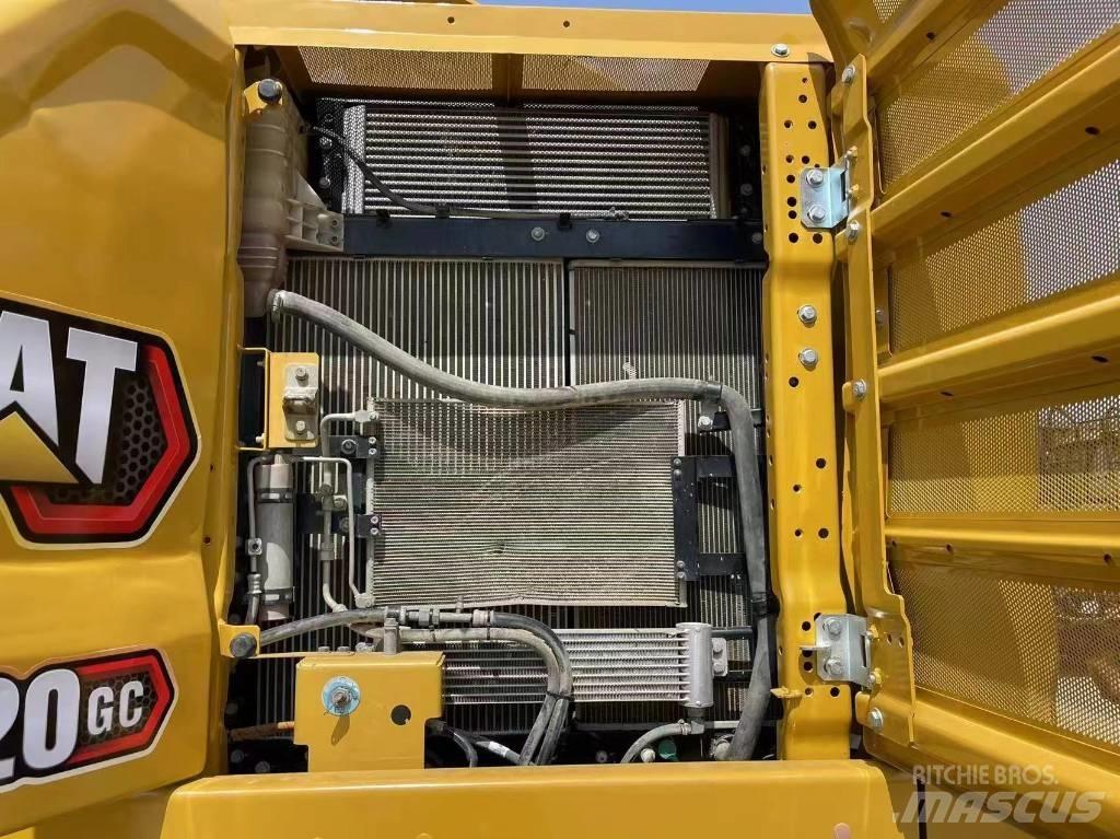 CAT 320GC Bandgrävare