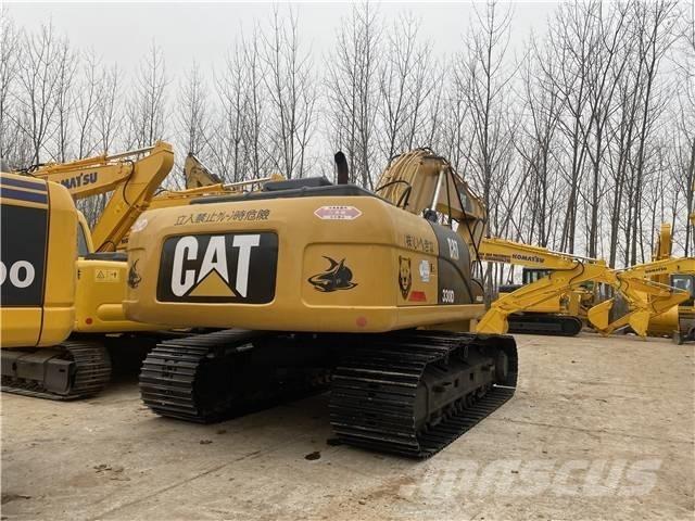 CAT 330 D L Bandgrävare