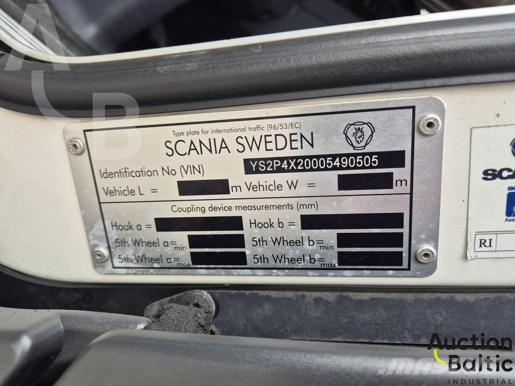 Scania P 450 Chassier