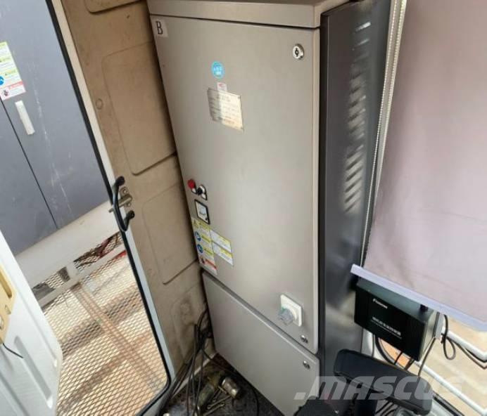 Zoomlion QTZ80 Byggkranar