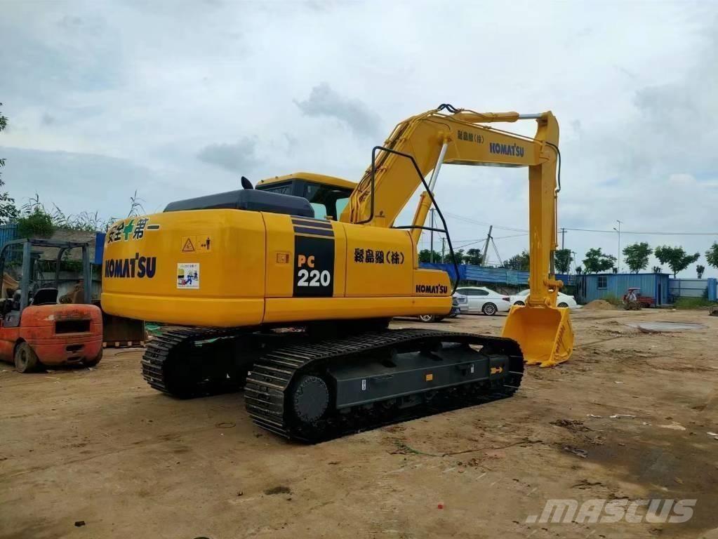 Komatsu PC 220-7 Bandgrävare