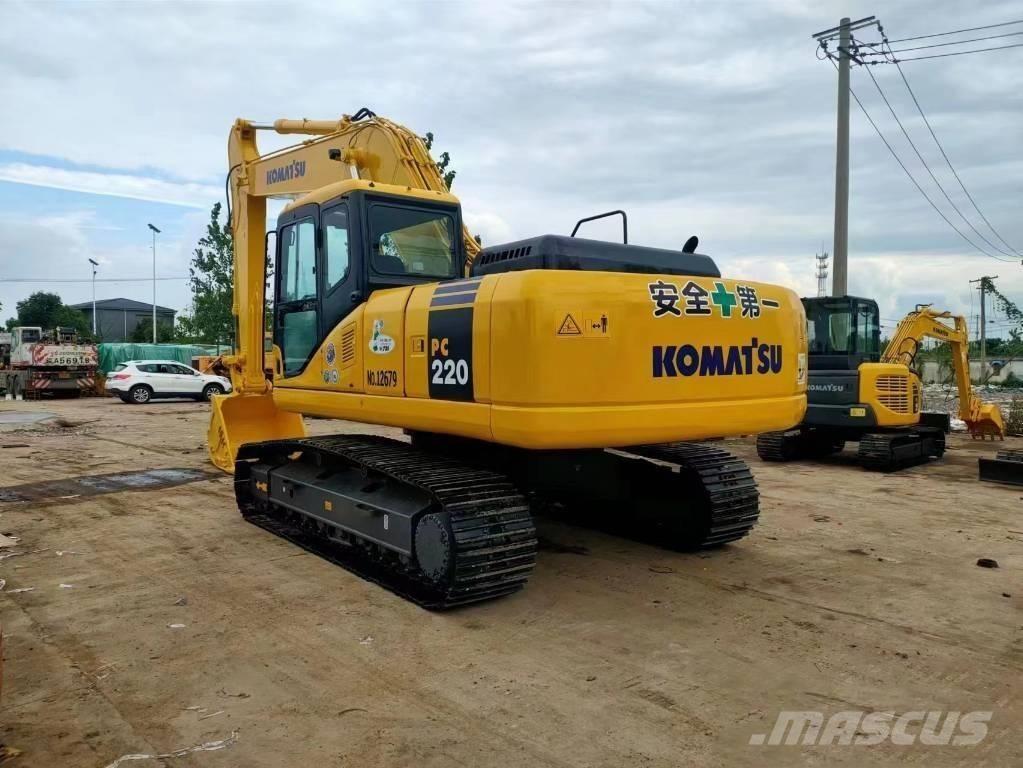 Komatsu PC 220-7 Bandgrävare
