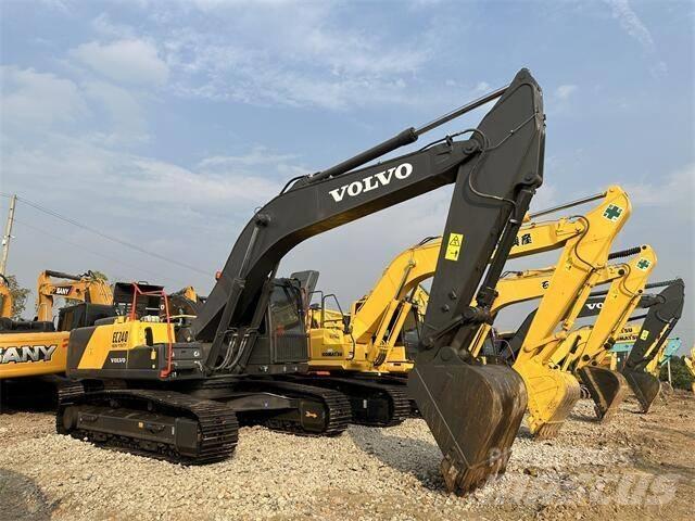 Volvo EC240 Bandgrävare
