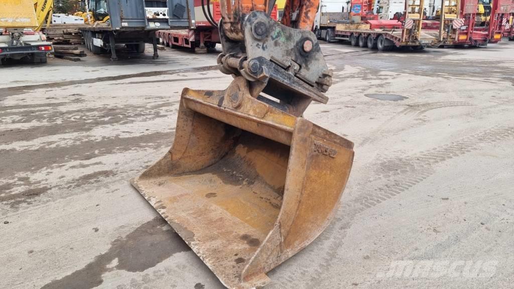 Hitachi ZX 210 LC-6 Bandgrävare