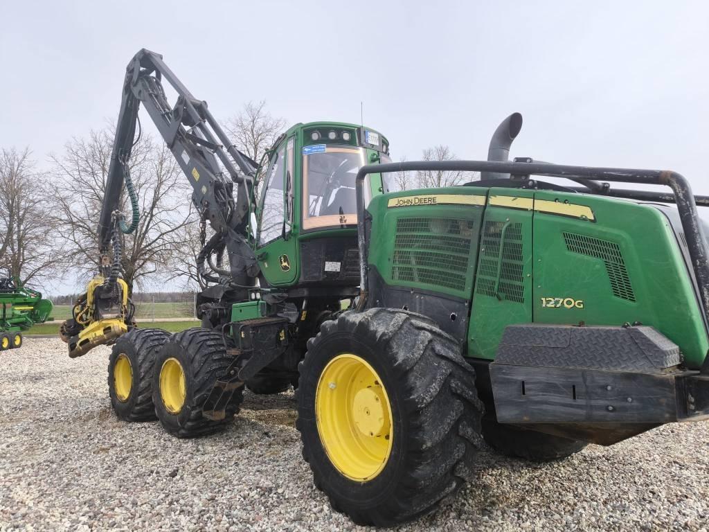 John Deere 1270G Skördare