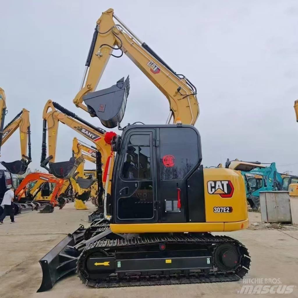 CAT 307E2 Bandgrävare