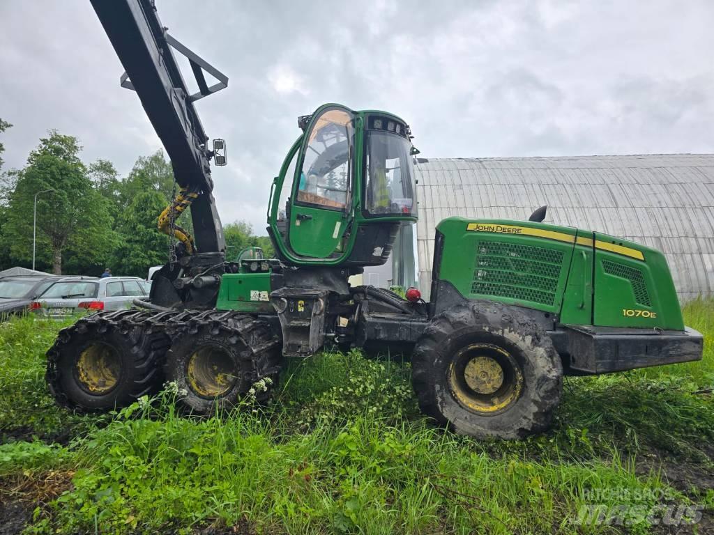 John Deere 1070 E Skördare