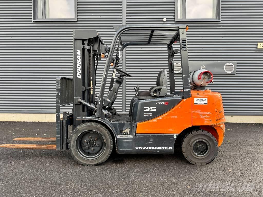 Doosan G 35 C-5 Gasolmotviktstruckar