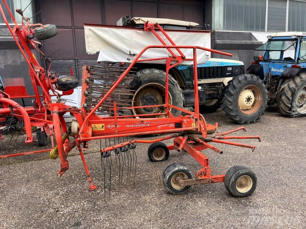 Kuhn GA 4121 G M Vändare och luftare