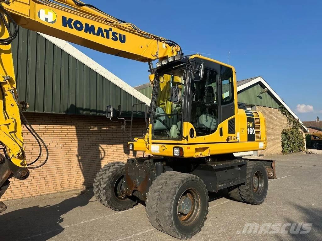 Komatsu PW160-8 Hjulgrävare