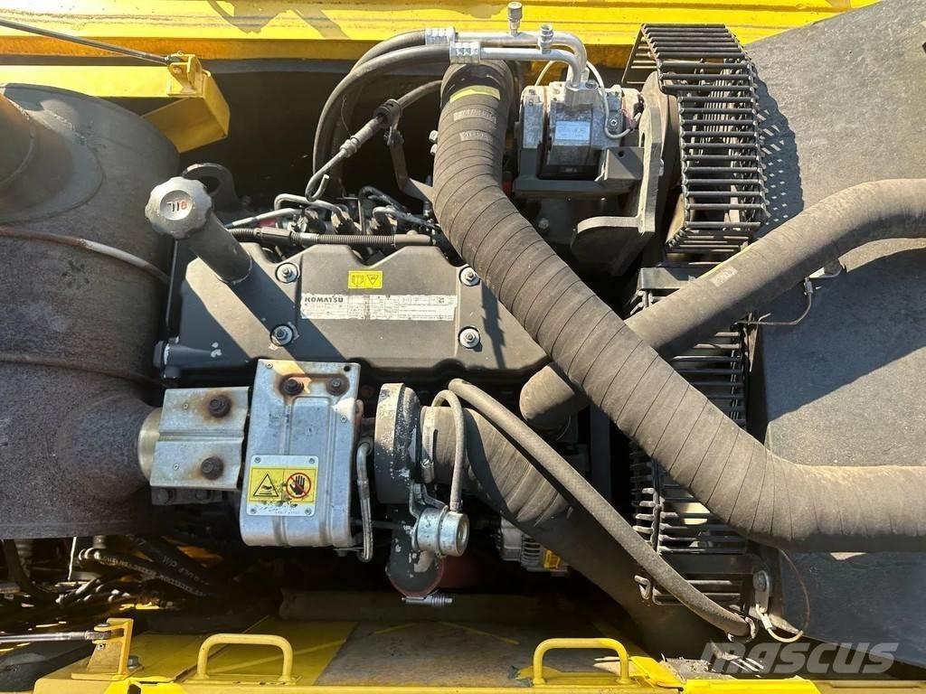 Komatsu PW160-8 Hjulgrävare