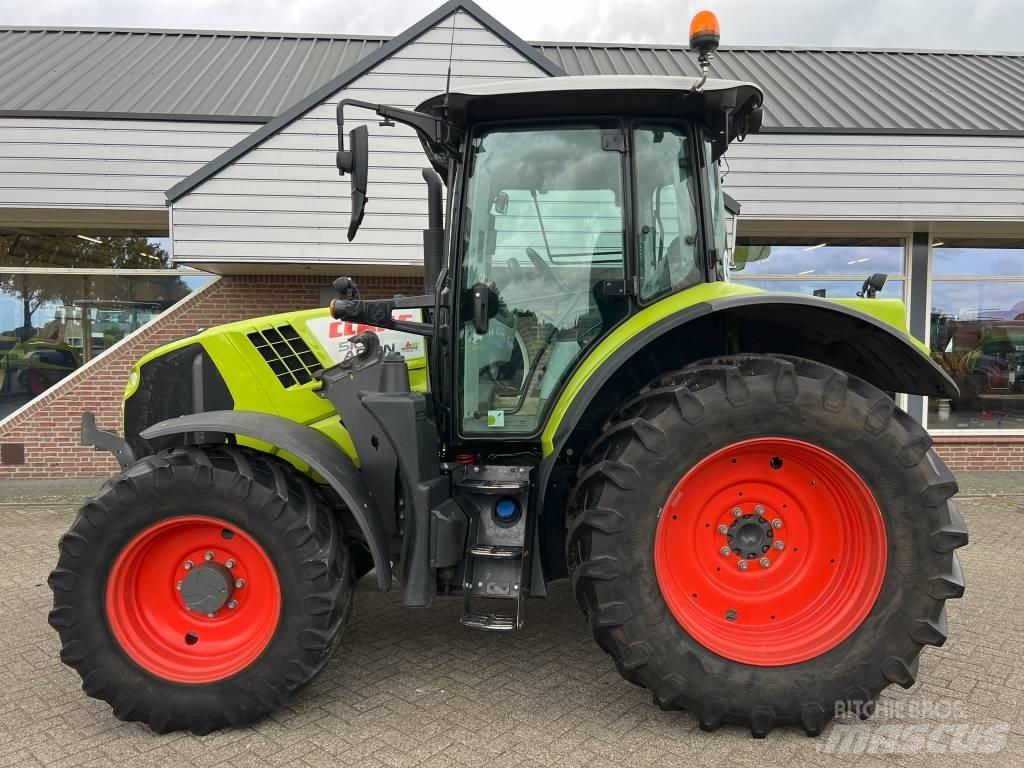 CLAAS Arion 510 Cis Traktorer