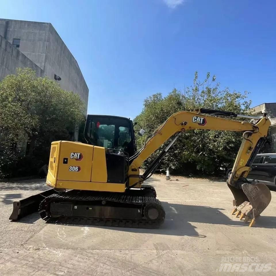 CAT 306E2 Bandgrävare