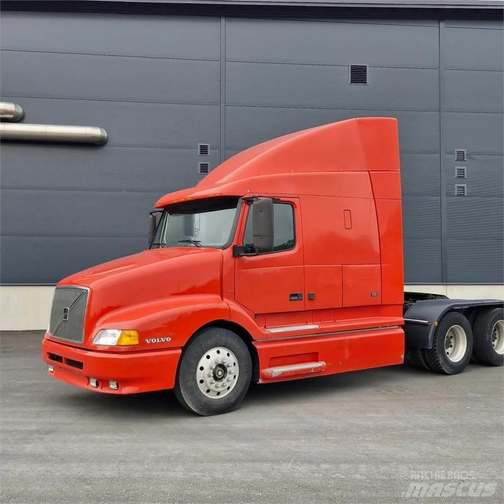 Volvo VNL-4 Dragbilar