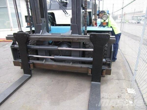 SMV SL12-600A Dieselmotviktstruckar