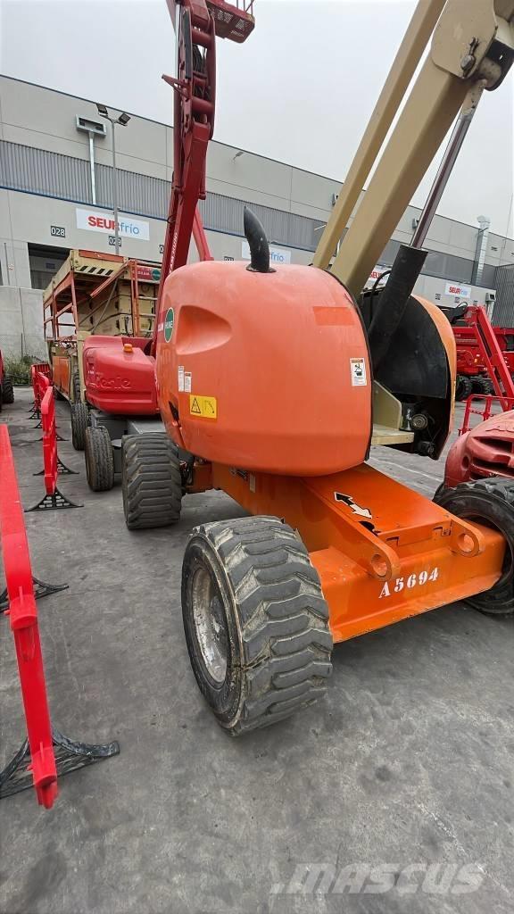 JLG 450 AJS II Bomliftar