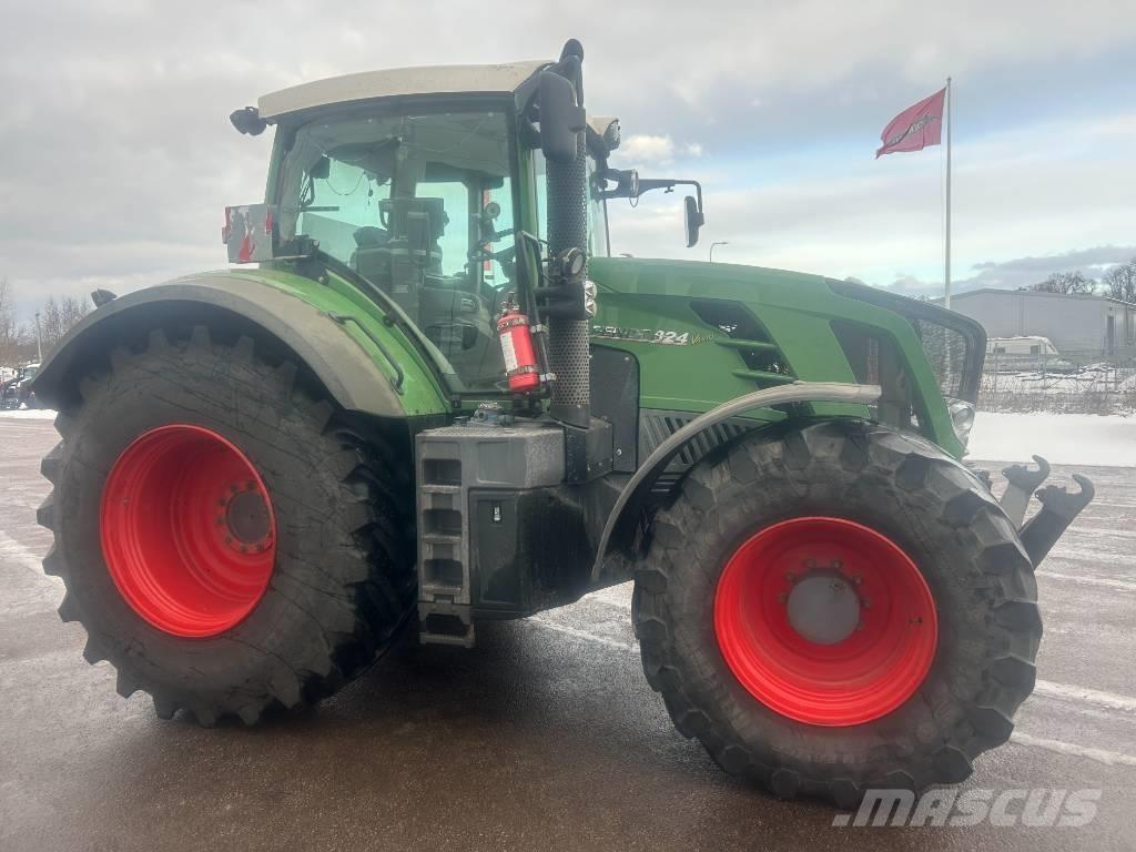 Fendt 824 Vario Traktorer
