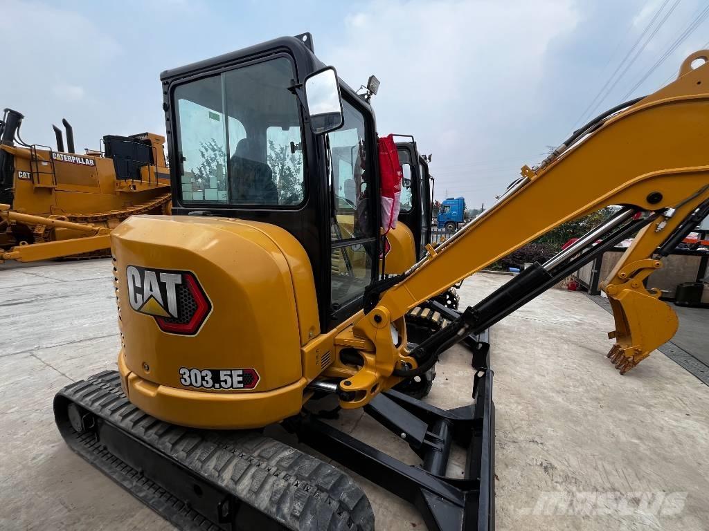 CAT 303.5 E Minigrävare < 7t