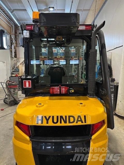 Hyundai 35 DA-9 Dieselmotviktstruckar