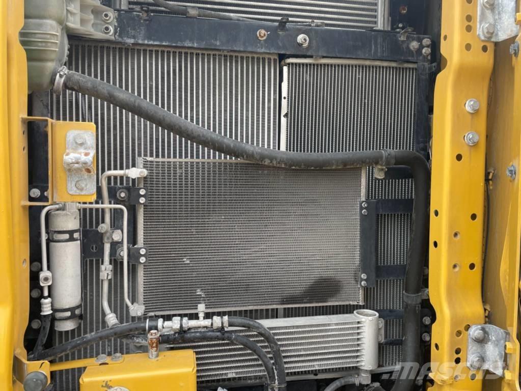 CAT 320 Bandgrävare