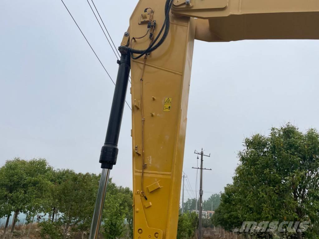 CAT 320 Bandgrävare