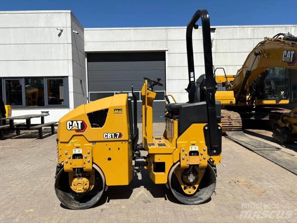 CAT CB1.7 Andra vältar