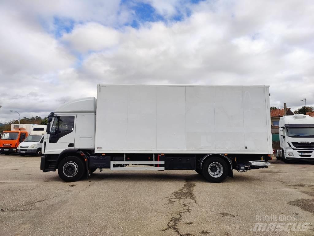 Iveco 180E 28 Skåpbilar