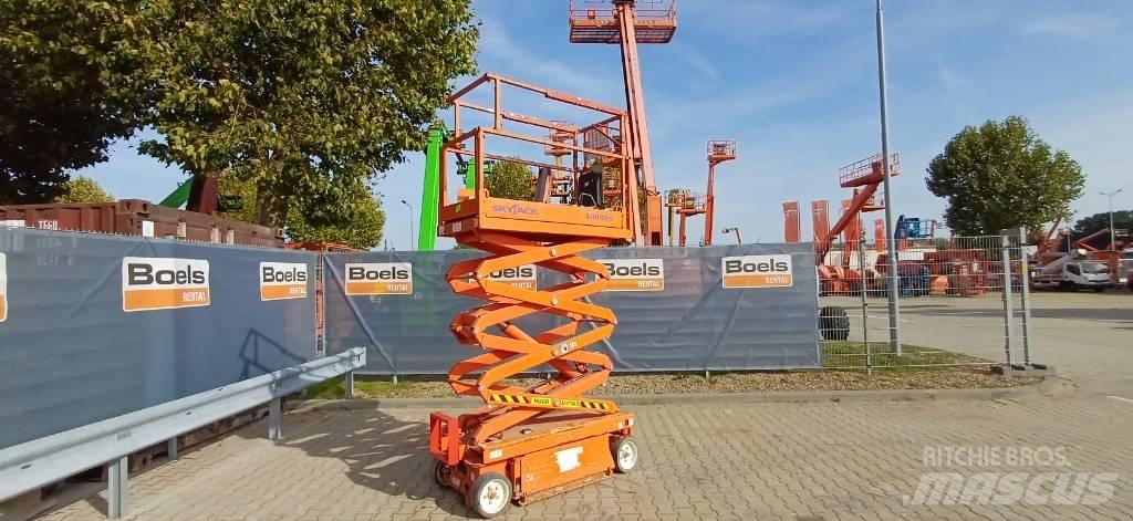 SkyJack SJIII 3219 Saxliftar