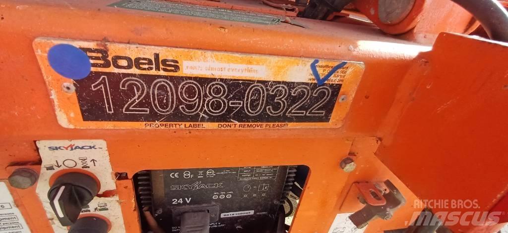SkyJack SJIII 3219 Saxliftar