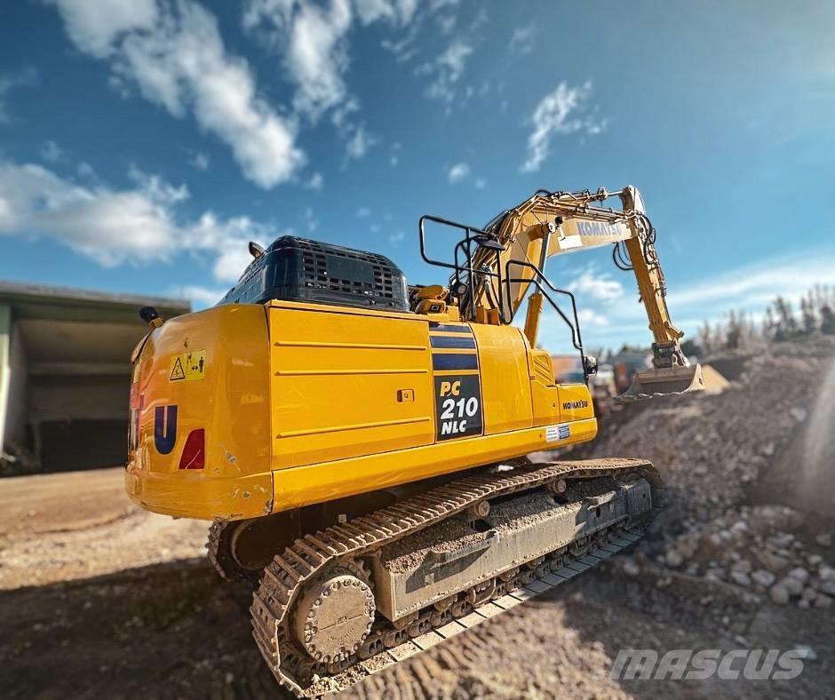 Komatsu PC 210 NLC Bandgrävare