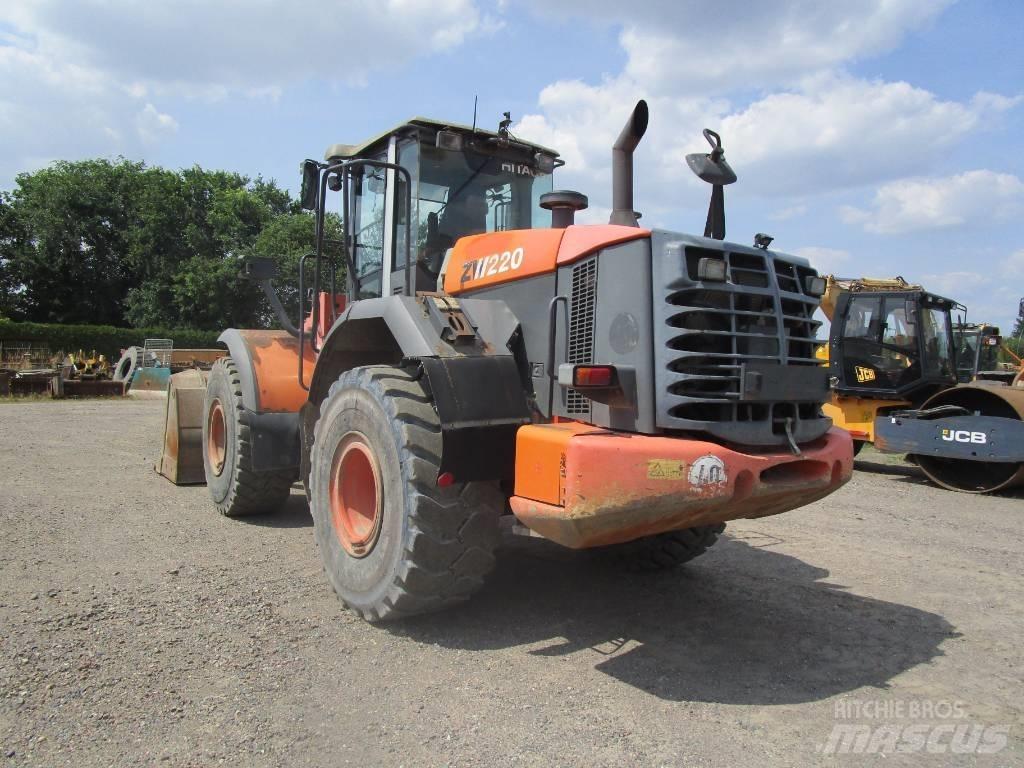 Hitachi ZW 220  Waage Hjullastare