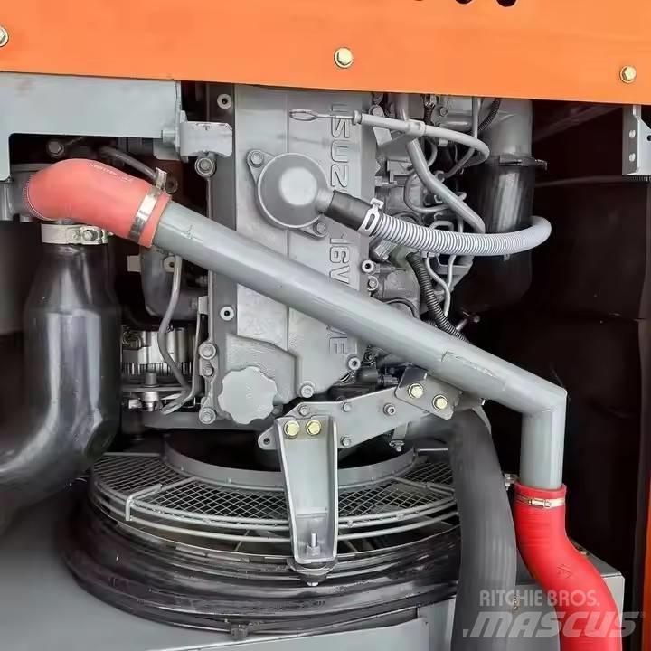 Hitachi ZX210 Bandgrävare