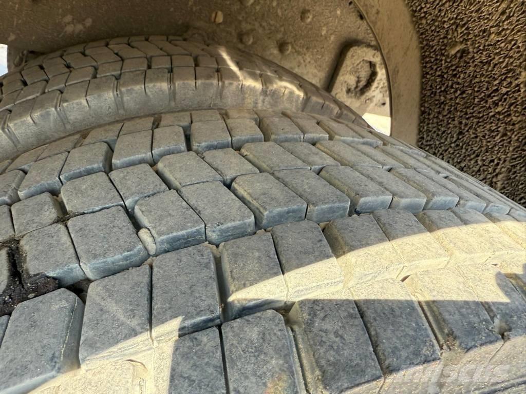 Iveco Baakwagen Flakbilar