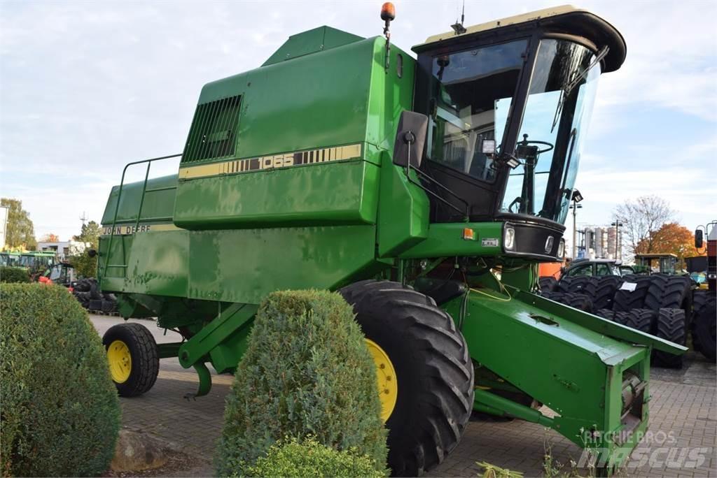 John Deere 1065 Skördetröskor