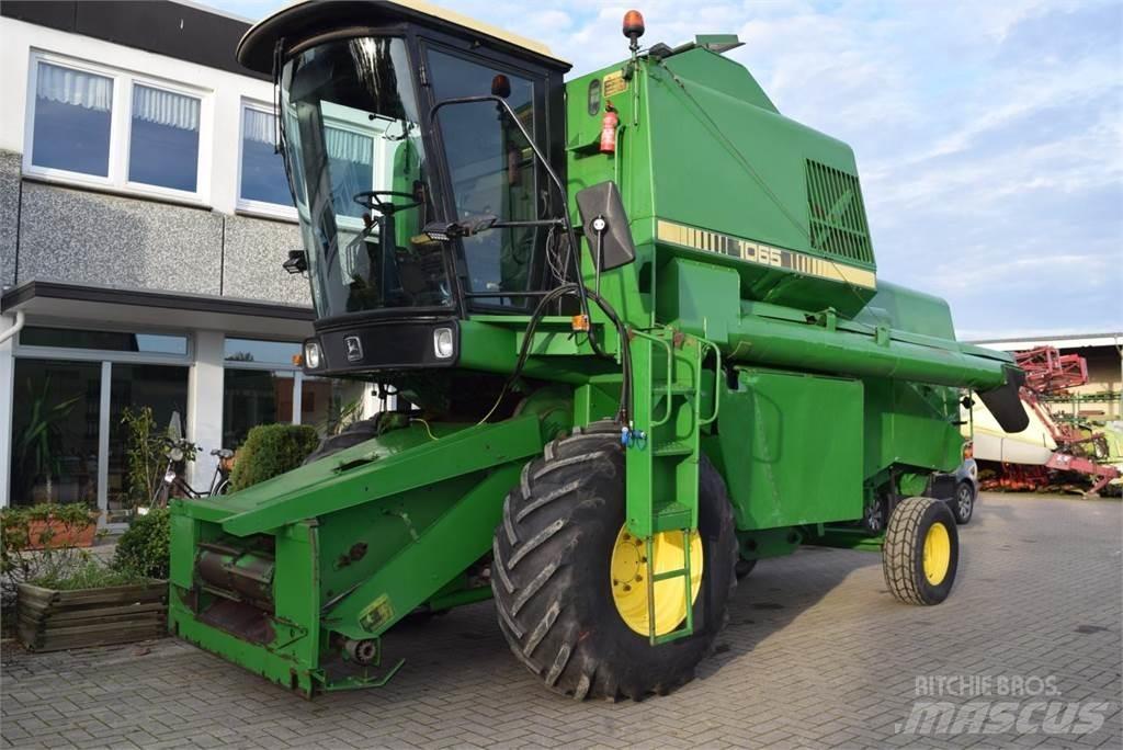John Deere 1065 Skördetröskor