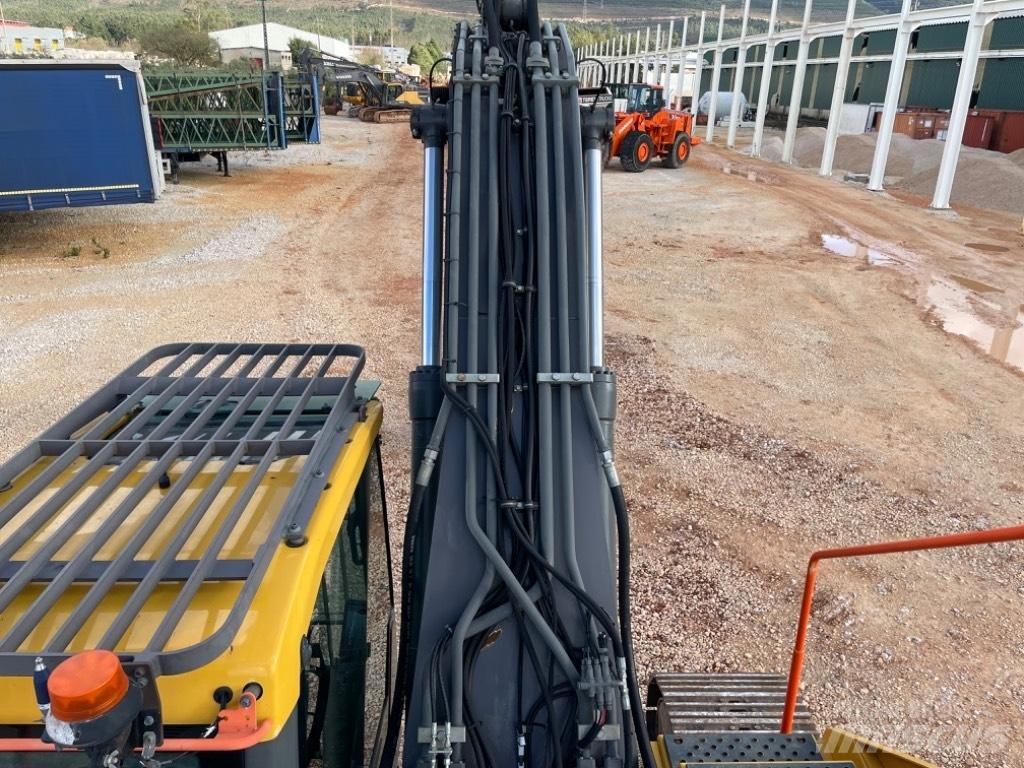 Volvo EC 300 EL Bandgrävare