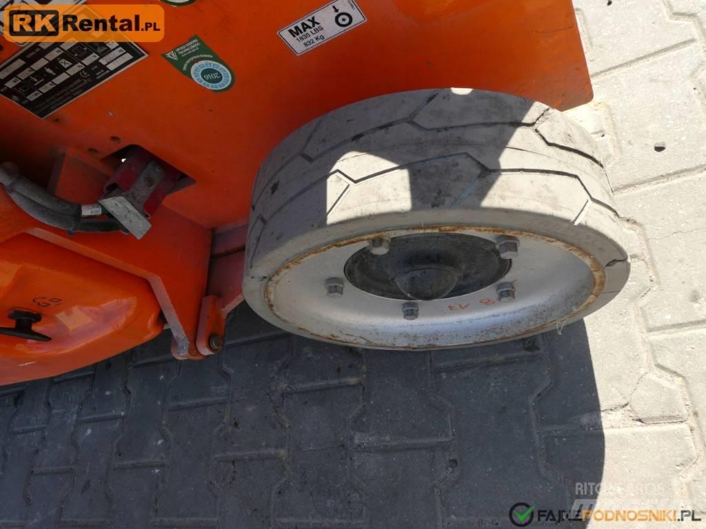 JLG 2030 ES Saxliftar