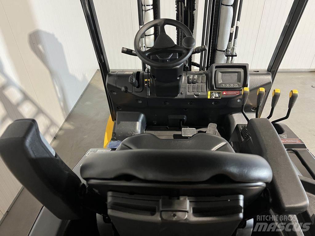 Hyundai 25BE-X Elmotviktstruckar