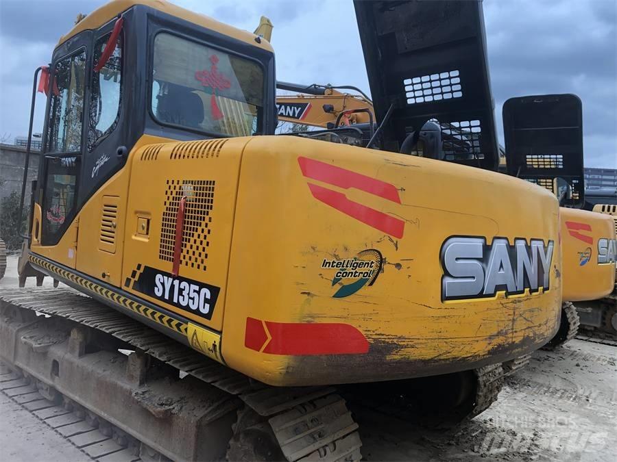 Sany SY135 Bandgrävare