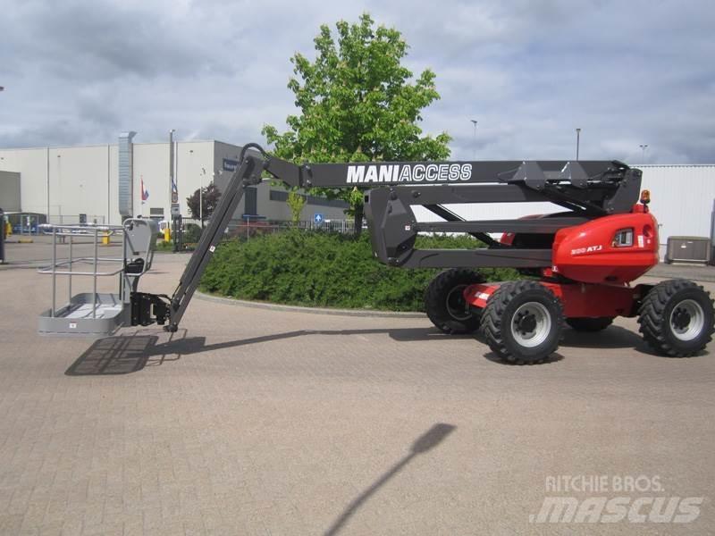 Manitou 200 ATJ Bomliftar