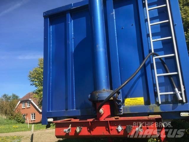 AMT 2009 Tipptrailer