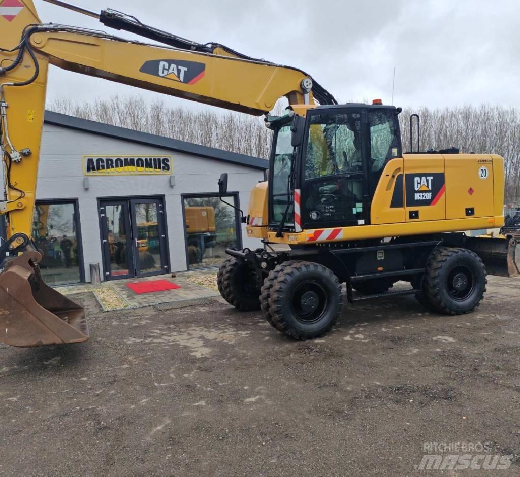CAT M320 F Hjulgrävare