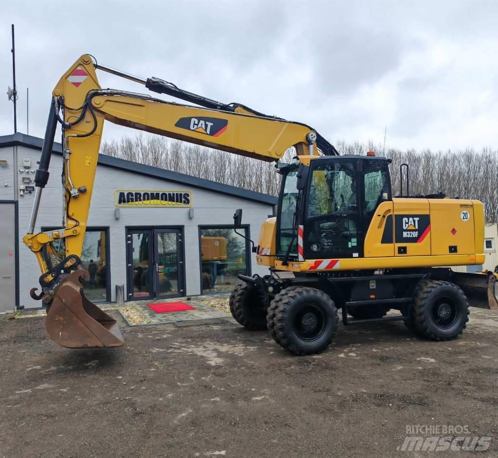 CAT M320 F Hjulgrävare