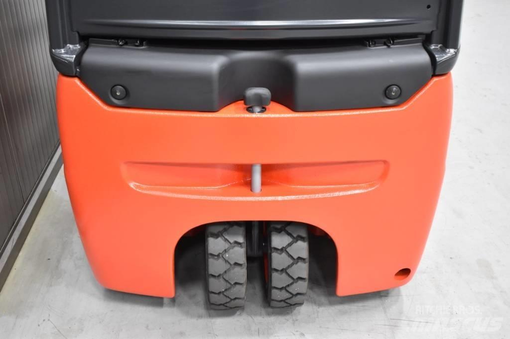 Linde E 16-02 Elmotviktstruckar