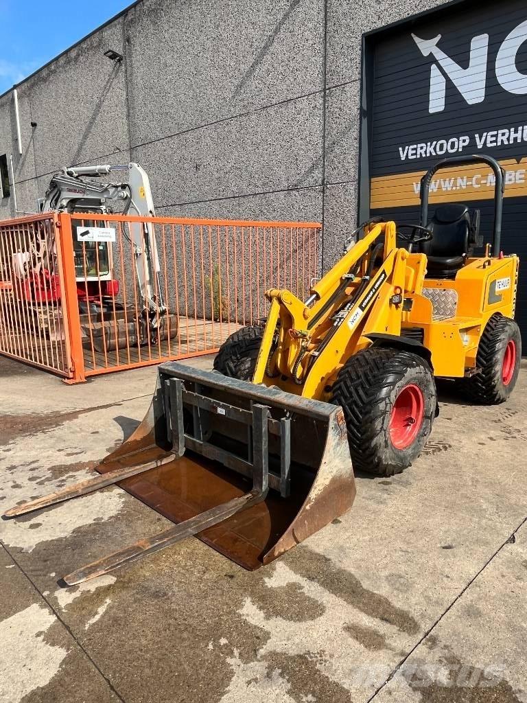 Knikmops KM 250 Hjullastare